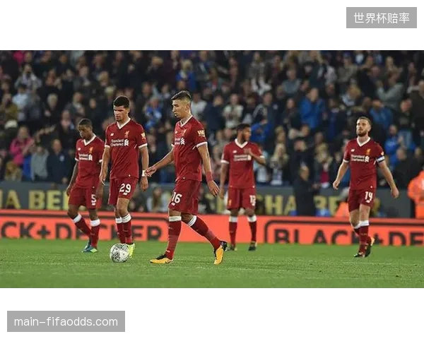 英格兰球队共15次捧起大耳朵杯，其中利物浦、曼联、曼城等四队曾实现联赛与欧冠的双冠王伟业。